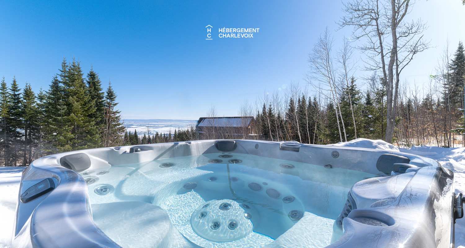 ALT-49 - Villa contemporaine offrant les splendeurs du St-Laurent!